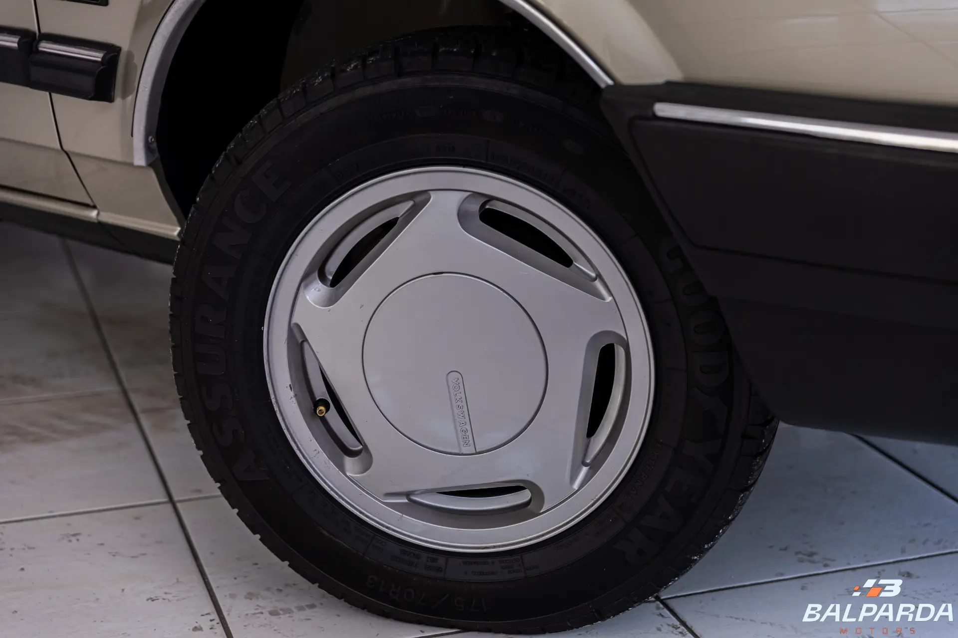 Volkswagen Santana GLS - foto 4