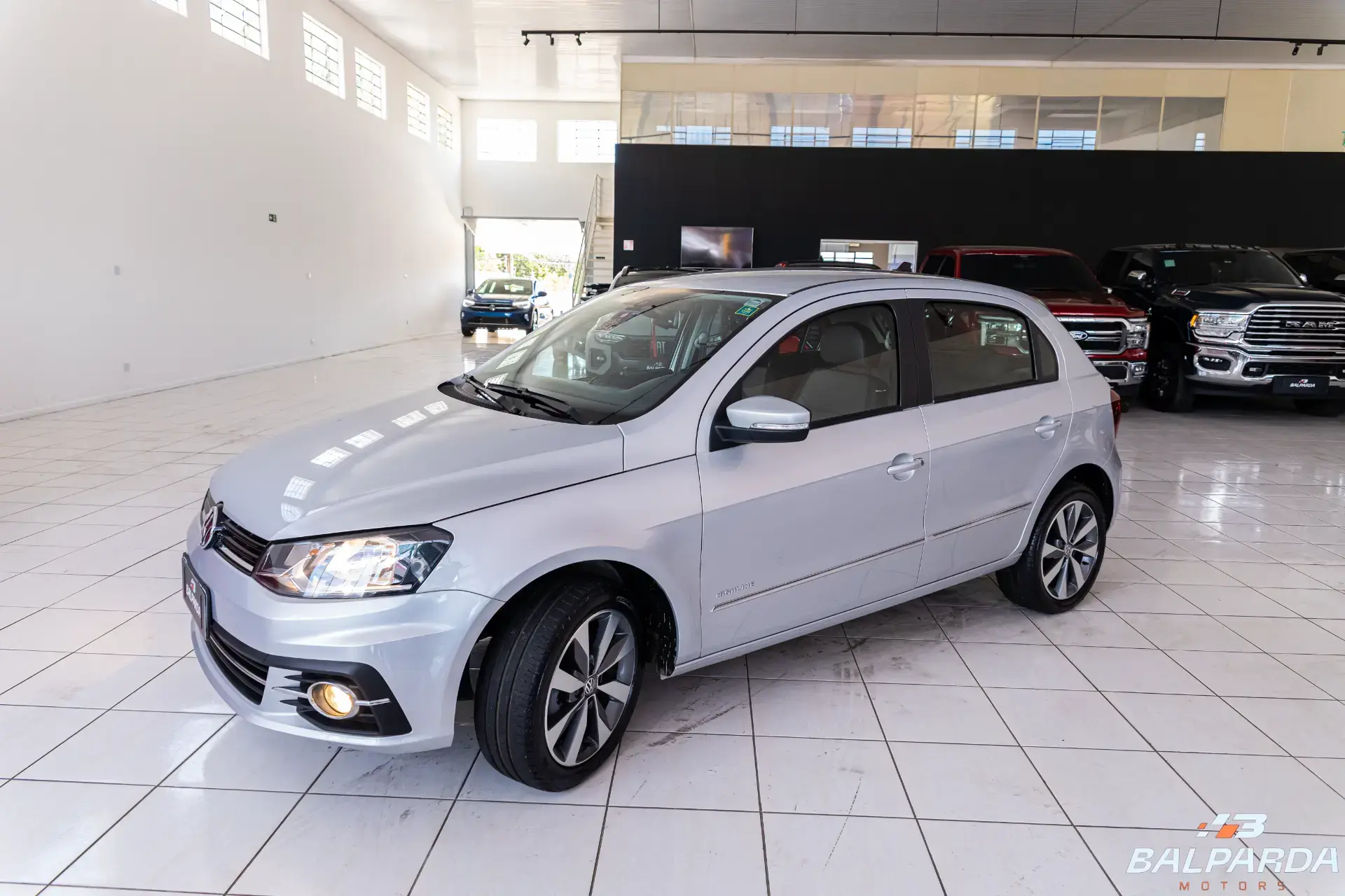 VOLKSWAGEN GOL HIGHLINE - foto 2