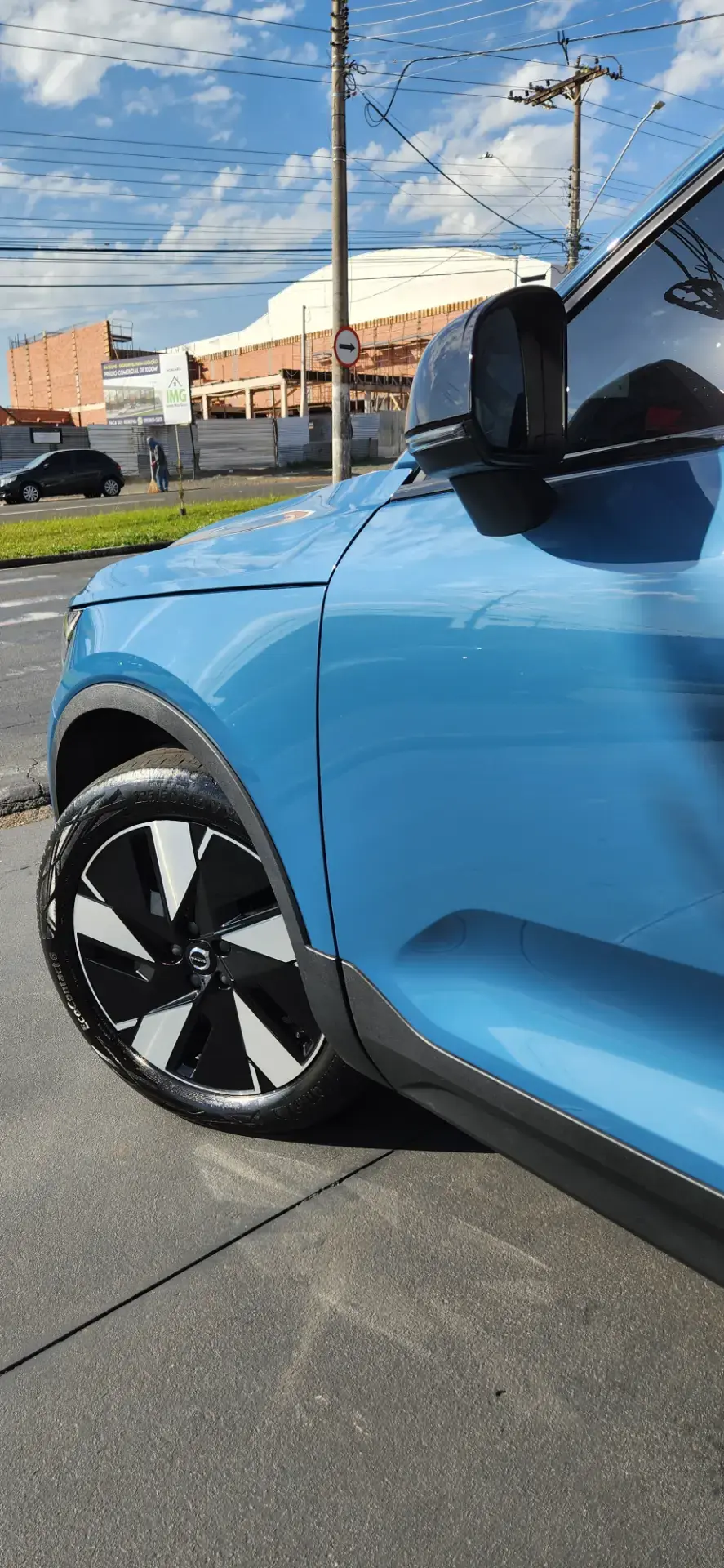 VOLVO C40 RECHARGE P6 PLUS PURE ELECTRIC 2024 - foto 6