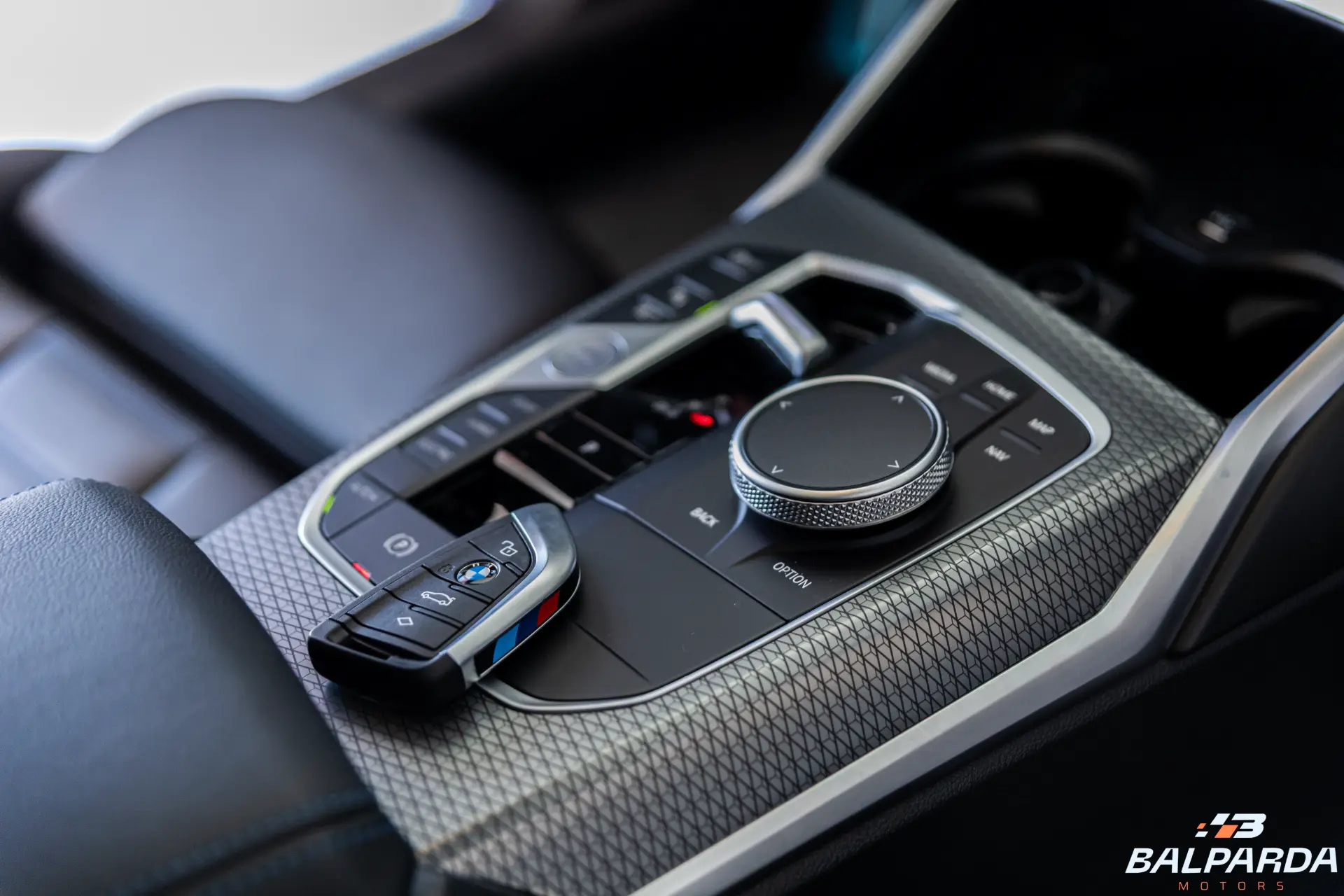 BMW 330E - foto 18