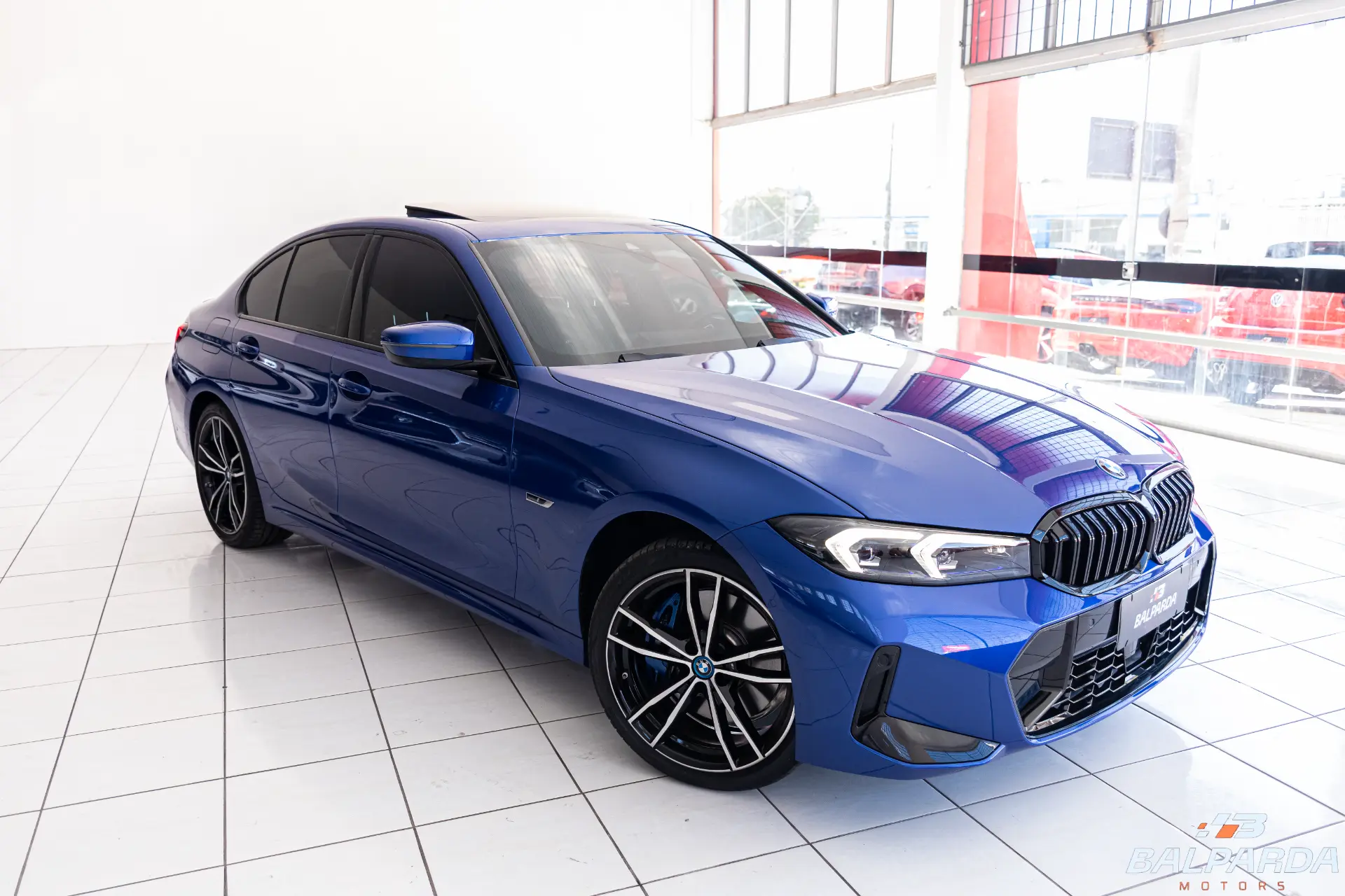BMW 330E - foto 3