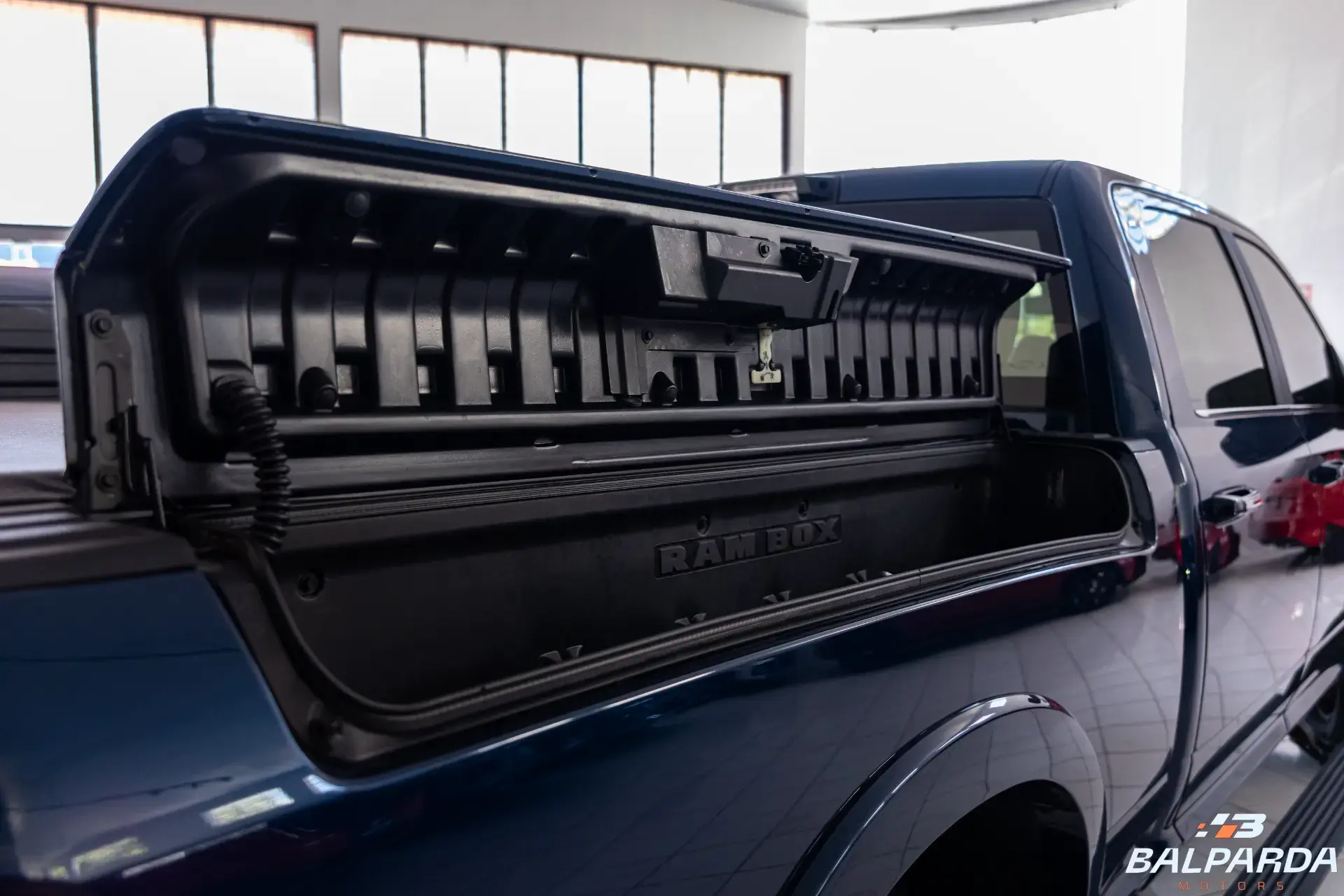 RAM 3500 LONGHORN - foto 11