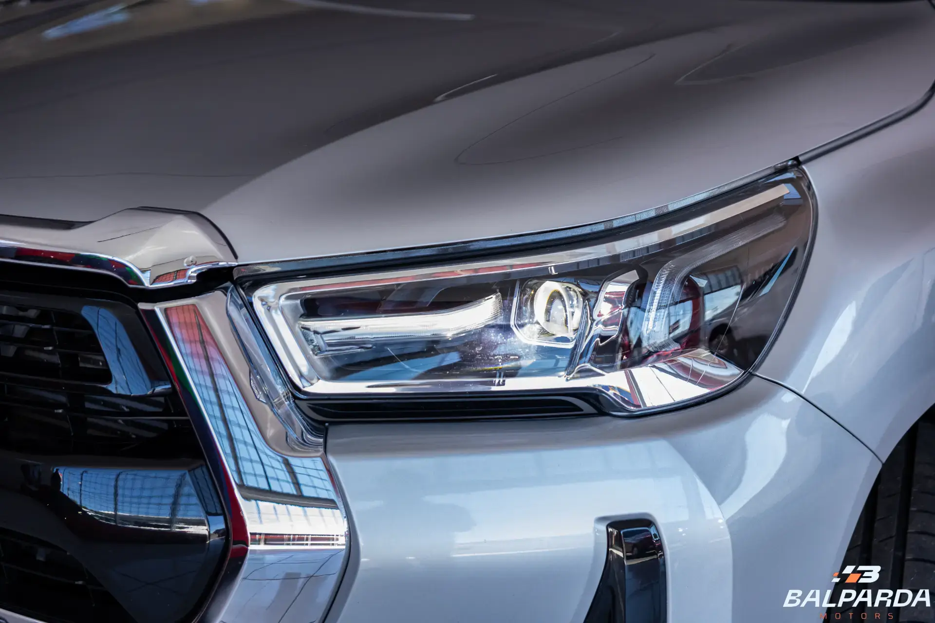 Toyota Hillux CDSRXA 4FD - foto 8